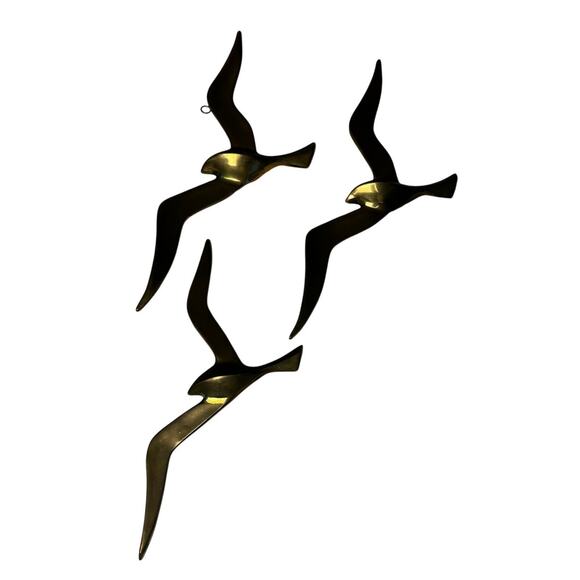 Vintage Brass Flying Seagulls Set of 3 Wall Decor - Picture 2 of 9